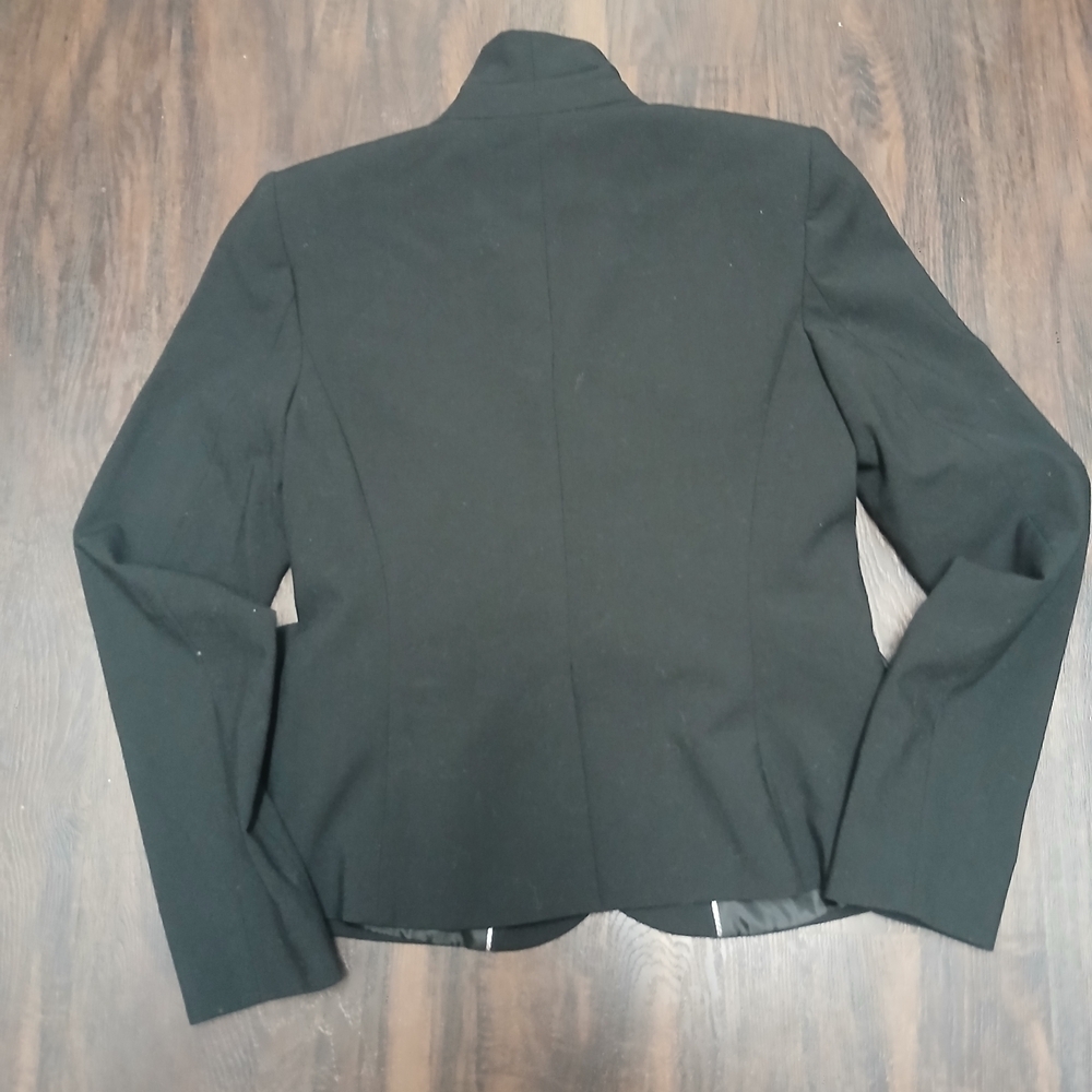 Women's Black Blazer - Picture 12 of 12